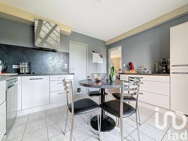 Maison à vendre 4 pièces 88 m² Cauchy-à-la-Tour