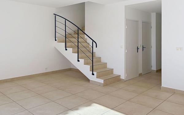 Maison à vendre    4 pièces •  Le Pontet