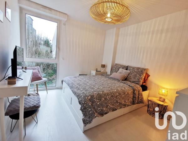 Appartement 3 pièces de 49 m² à Saint-Brieuc (22000)