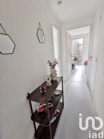 Appartement 3 pièces de 49 m² à Saint-Brieuc (22000)