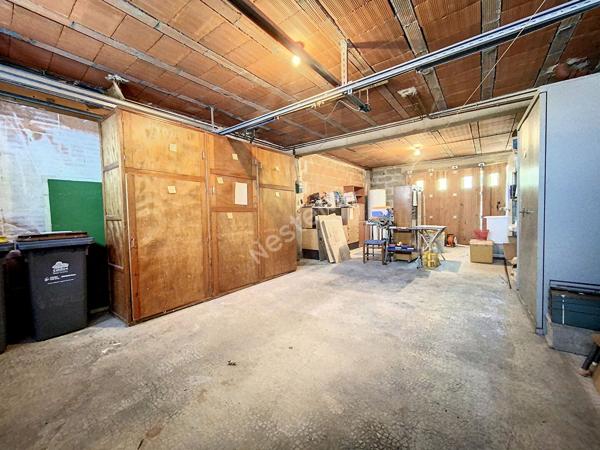 GRANDE MAISON A VENDRE BRIVE LA GAILLARDE 197M2 7 CHAMBRES - GARAGE - 2 SALLES D'EAU - 1 SALLE DE BAINS - 2 WC - 1 CUISINE AMENAGEE ET EQUIPEE - TERRAIN 350 M2