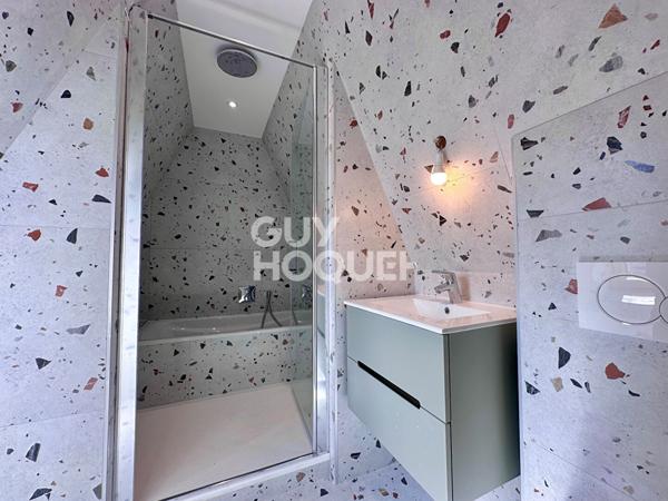 VILLA DEAUVILLAISE A VENDRE ! EMPLACEMENT RARE !