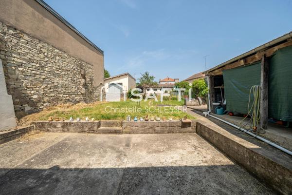 Varangéville - Grande maison 202 m2 habitables, 5 chambres, grand jardin et un garage !