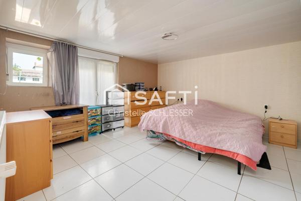 Varangéville - Grande maison 202 m2 habitables, 5 chambres, grand jardin et un garage !