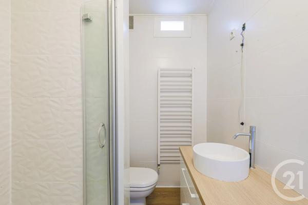 Appartement à vendre  3 pièces - 63 m 2   FONTAINE  - 38