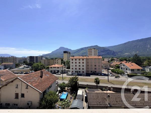 Appartement à vendre  3 pièces - 63 m 2   FONTAINE  - 38