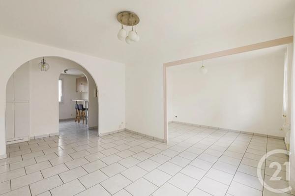 Appartement à vendre  3 pièces - 63 m 2   FONTAINE  - 38