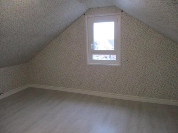 Appartement à louer à Brionne dans l'Eure (27800), ref : 27049-L206