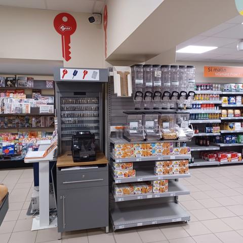 Dpt Lot et Garonne (47), à vendre FRANCESCAS Alimentation et station-service
