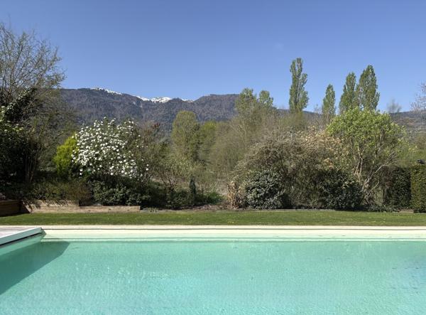 Magnifique maison de 230m2 avec piscine 1 490 000 €