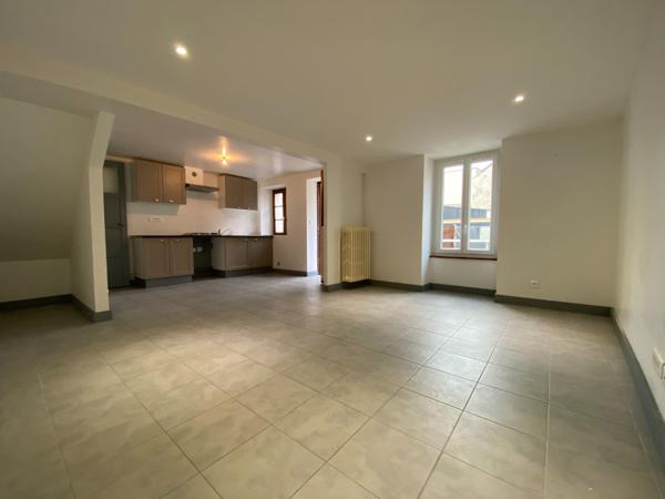 A louer - Maison  centre-ville Varreddes 4 pièce(s) 60.15 m2