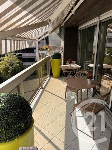 Appartement F4 à vendre  4 pièces - 95,76 m2 PARIS - 75015