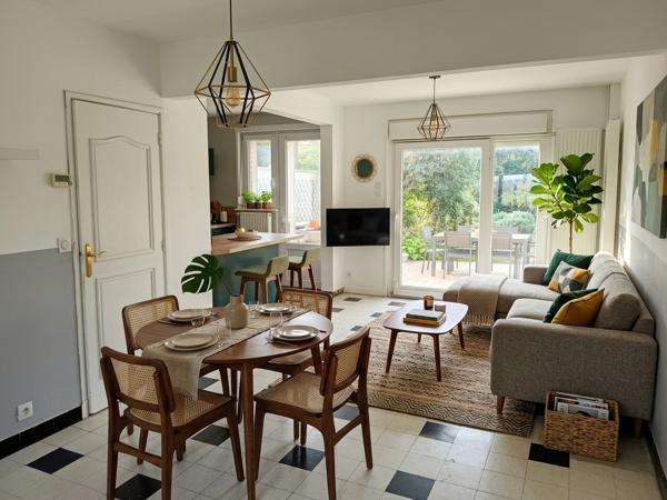 Maison semi individuelle avec jardin et garage