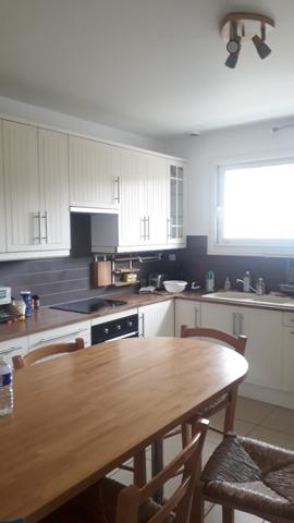 Chambre meublée en colocation