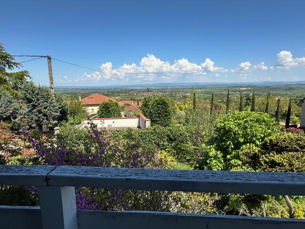 Maison 250 m² habitabes avec terrain de 1816 m²