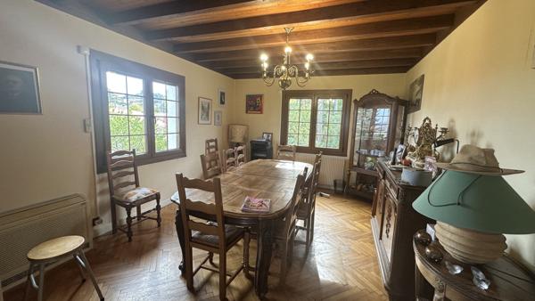 Maison 250 m² habitabes avec terrain de 1816 m²
