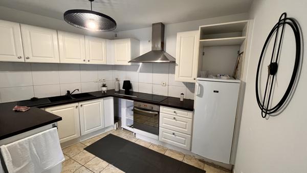 APPARTEMENT T5 DERNIER ETAGE DANS UNE RESIDENCE DE STANDING