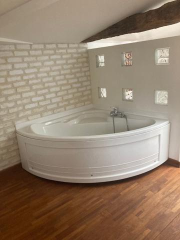 Local commercial Fontenay Le Comte