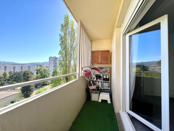 Marseille (13013) 13013 MARSEILLE | La Rose - Rés "LA SAUVAGINE" - Appartement 3 pièces, balcon et cave.