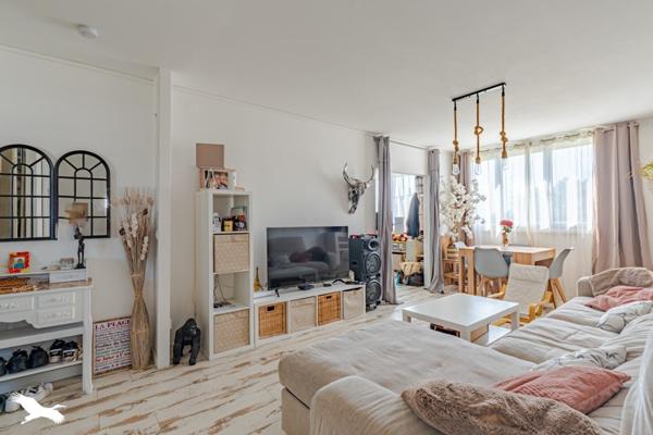 Appartement à vendre |  Carbon-Blanc |  4 pièces | 75 m²