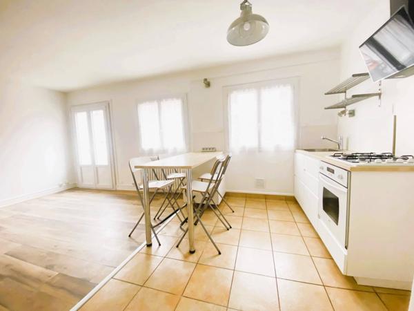 03200 VICHY-APPARTEMENT 2 PIÈCES AVEC CAVE