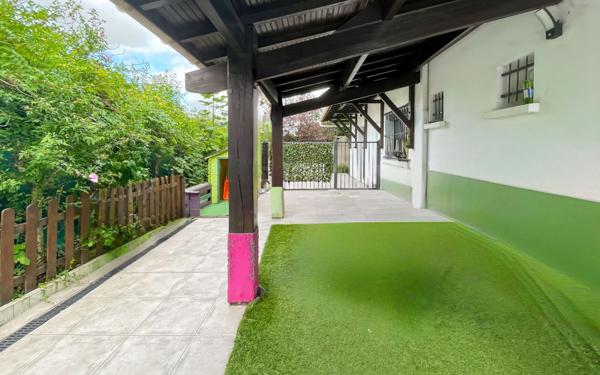 Maison à vendre    10 pièces • 241 m2 Toulouse