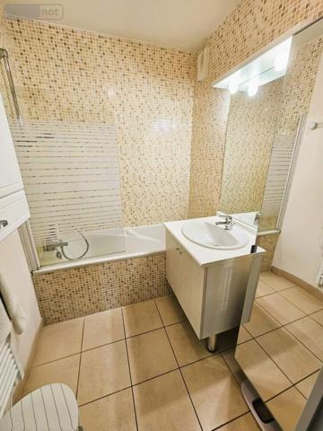 Appartement à vendre à Saint-Cyr-sur-Loire dans l'Indre-et-Loire (37540), ref : 013/1483   
SAINT CYR SUR LOIRE