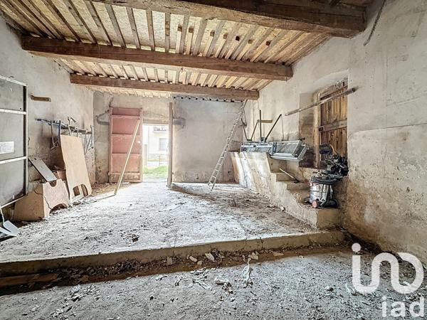 Grange 1 pièce de 140 m² à Llupia (66300)