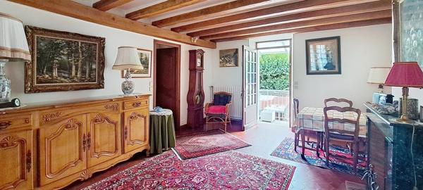 VIAGER OCCUPÉ SANS RENTE Ancien corps de ferme rénové et situé dans la banlieue de La Ferté-Alais (91590) VIAGER ETHIQUE BY EXP REALTY