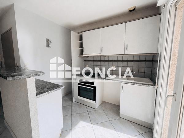 Location Appartement 3 pièces 55.77 m² - 25 RUE JEAN-MICHEL CHEVOTET Perpignan 66000