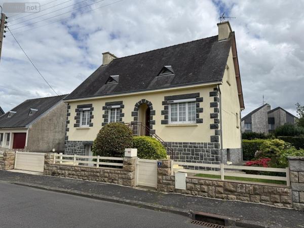 Maison à vendre à Loudéac dans les Côtes-d'Armor (22600), ref : 22115-3484