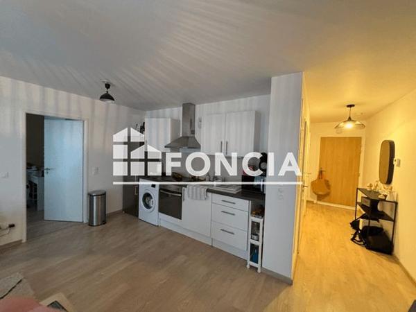 Location Appartement 2 pièces 43.6 m² - 17 RUE ROGER SCHLAICH Deville-les-rouen 76250