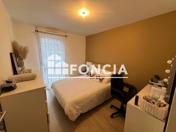 Location Appartement 2 pièces 43.6 m² - 17 RUE ROGER SCHLAICH Deville-les-rouen 76250