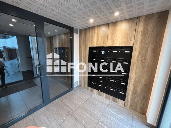 Location Appartement 2 pièces 43.6 m² - 17 RUE ROGER SCHLAICH Deville-les-rouen 76250