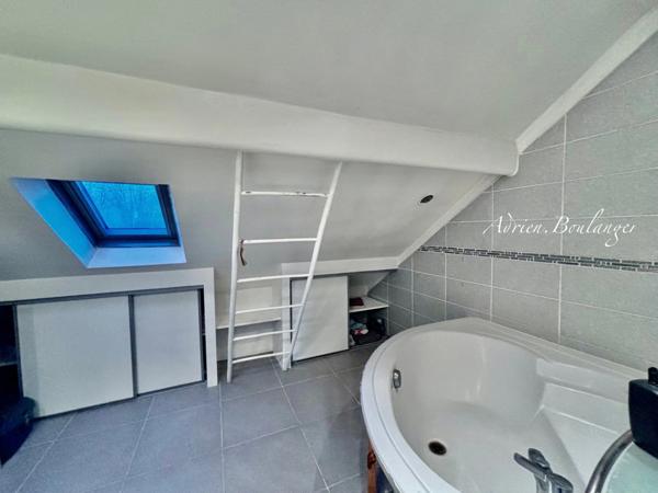 Maison à vendre 5 pièces COMBS LA VILLE (77)