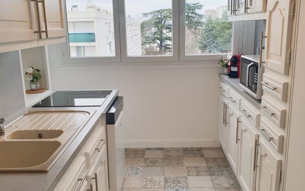 Appartement à vendre    5 pièces • 80 m2 Orléans