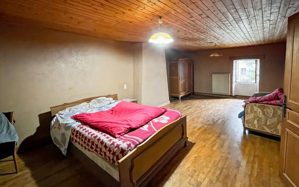 Maison à vendre    3 pièces • 98,17 m2 Saint-Sylvestre