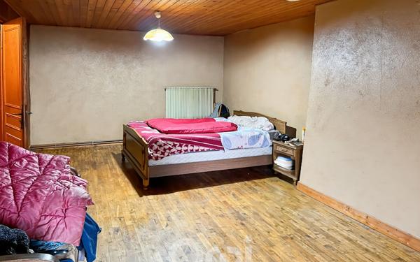 Maison à vendre    3 pièces • 98,17 m2 Saint-Sylvestre