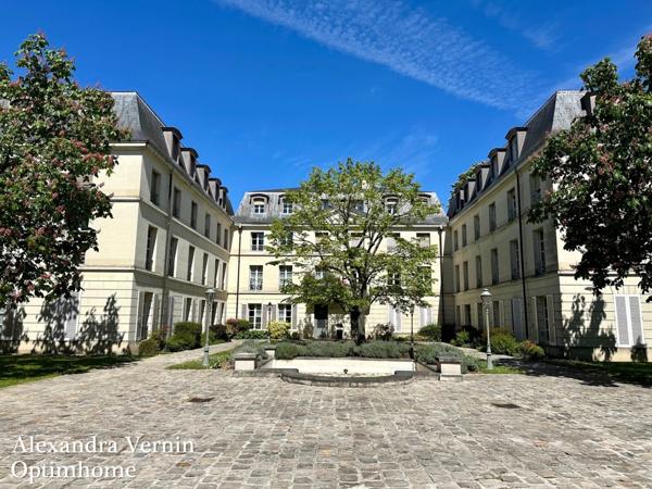 Appartement trois chambres résidence de standing quartier recherché