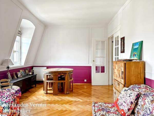 Appartement trois chambres résidence de standing quartier recherché