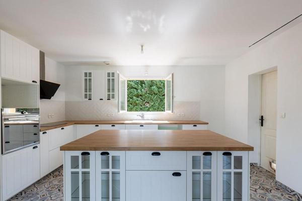 À VENDRE Villa  Plain-pied T4 de 92 m2 avec piscine à Bessières - 31660