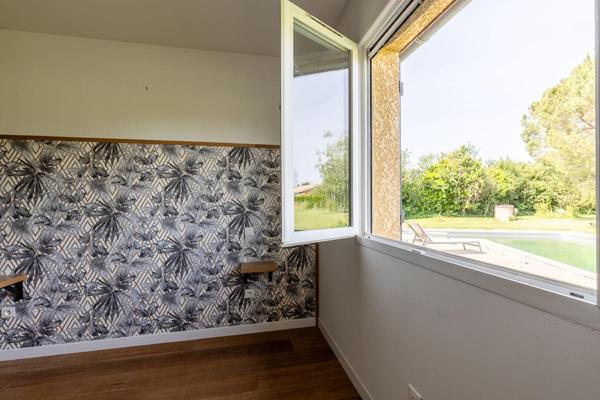 À VENDRE Villa  Plain-pied T4 de 92 m2 avec piscine à Bessières - 31660