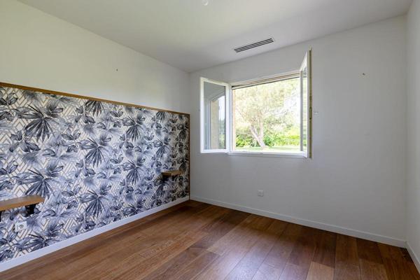 À VENDRE Villa  Plain-pied T4 de 92 m2 avec piscine à Bessières - 31660