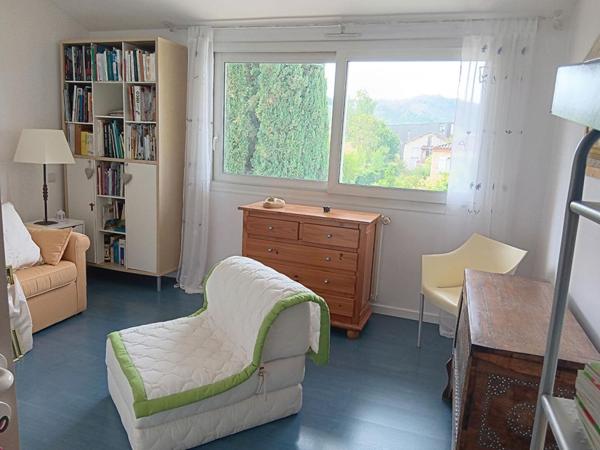 Cahors centre ville à pied, maison 4 chambres avec jardin et piscine
