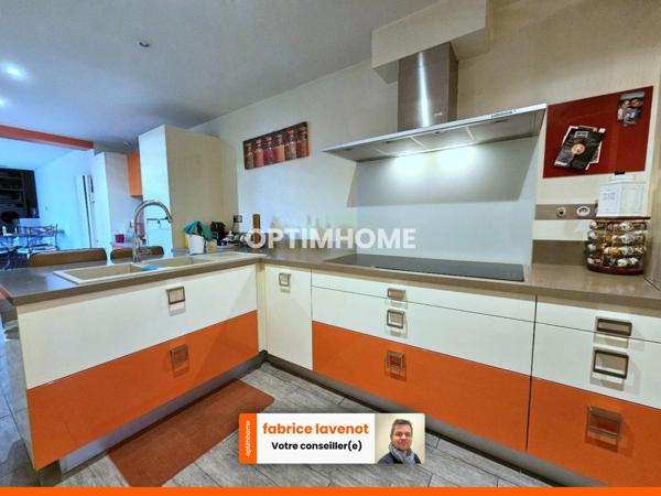 Maison charentaise de 170 m² avec 4 ou 3 chambres avec bureau sur la commune de TAPONNAT FLEURIGNAC (16)