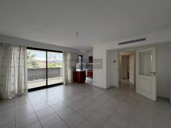 Location Appartement 2 pièces 49 m2 à Fréjus