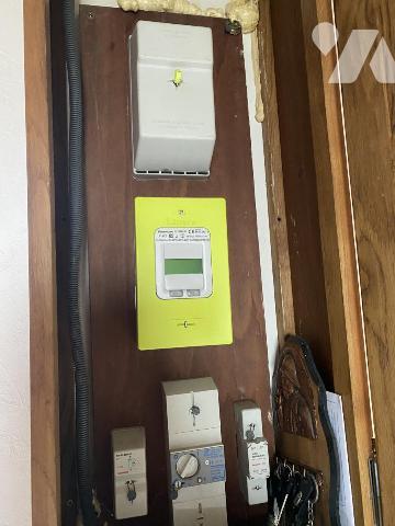 Située dans axe recherché, MAISON EN PIERRES en parfait état avec terrain 2.144 m²