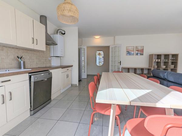 IDEAL COLOCATION - A LOUER T4 MEUBLE DE 90.05 M² - 7 RUE DES PEUPLIERS A VILLEURBANNE, Villeurbanne 69100