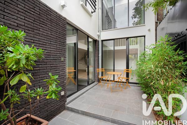 Maison à vendre 5 pièces 215 m² Paris 14