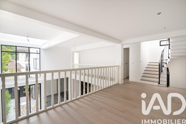 Maison à vendre 5 pièces 215 m² Paris 14